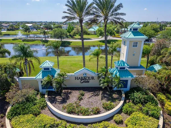 $474,000 | 5325 Sandy Shell Drive, Apollo Beach, FL 33572