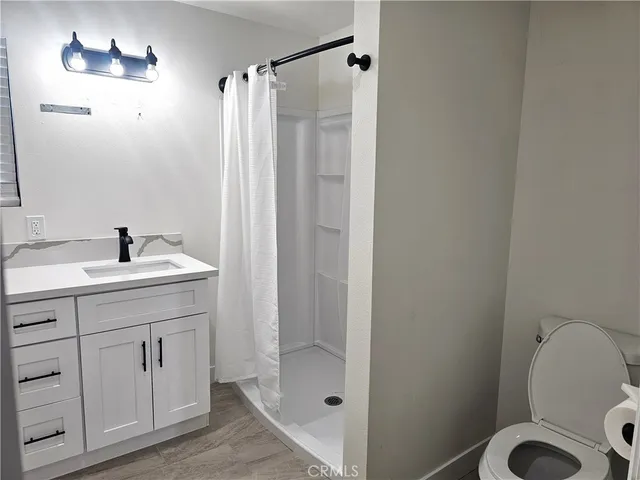 $5,500 | 9325 Magnolia Avenue, Unit A, Riverside, CA 92503