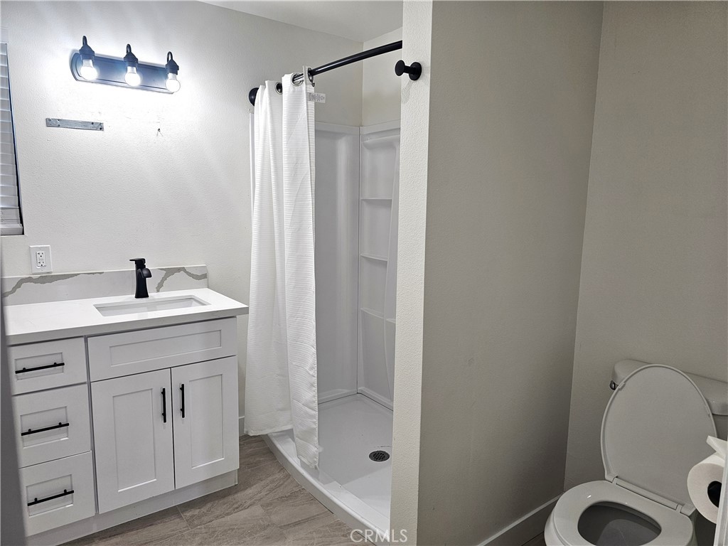 9325 Magnolia Avenue, Unit A Riverside, CA 92503 - Photo 11 of 14