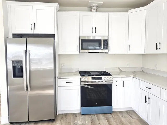 $5,500 | 9325 Magnolia Avenue, Unit A, Riverside, CA 92503