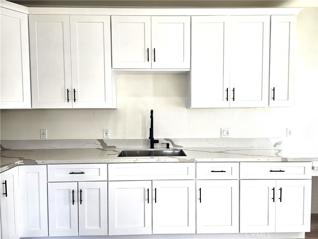 9325 Magnolia Avenue, Unit A Riverside, CA 92503 - Photo 6 of 14