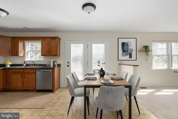 $360,000 | 201 Lake Caroline Drive, Ruther Glen, VA 22546