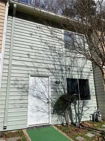 $285,000 | 544 Northridge Crossing Drive, Atlanta, GA 30350