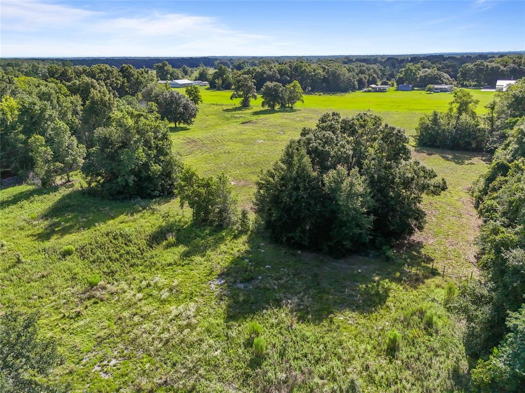 Southwest 157th Terrace Archer, FL 32618 - Photo 5 of 14 a view of an ocean and beach