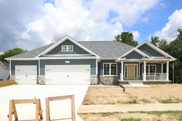 $699,900 | 5026 Stonehaven Lane, Columbus, IN 47201