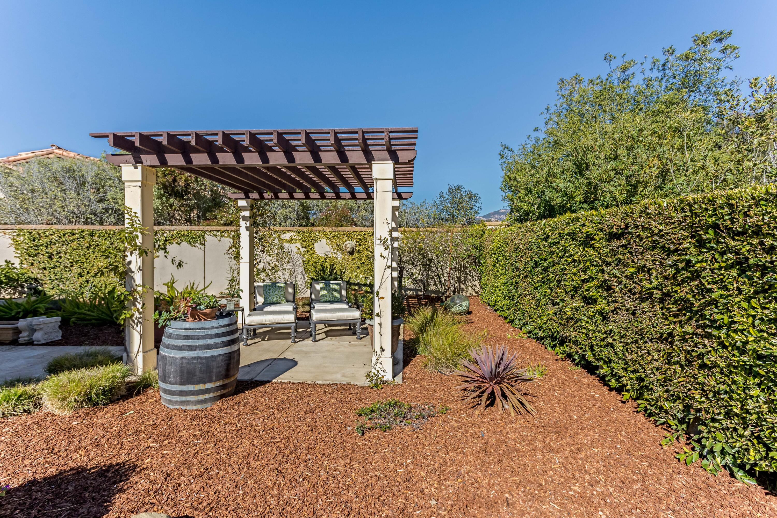 7732 Kestrel Lane Goleta, CA 93117 - Photo 29 of 33 Pergola