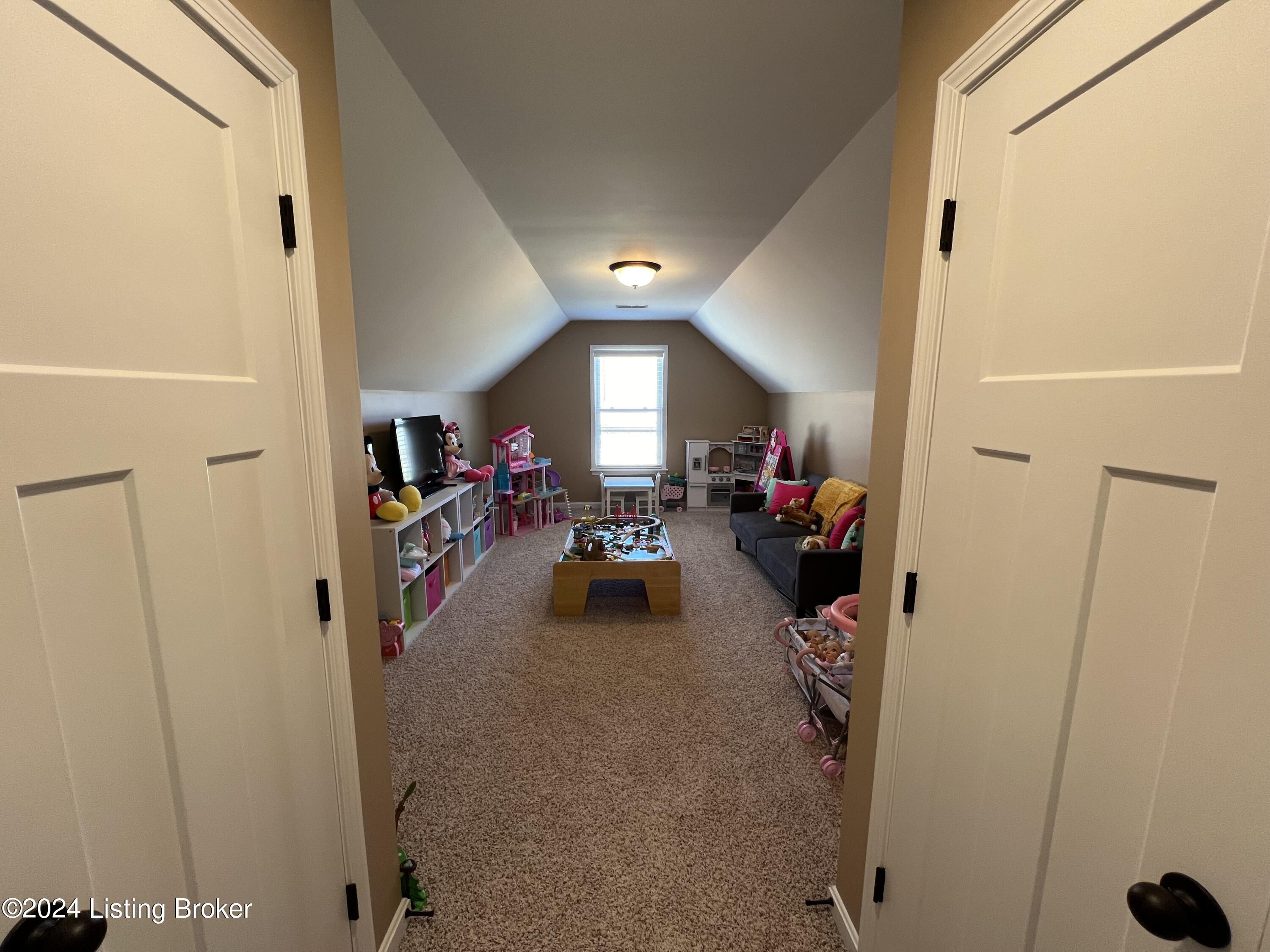 7703 Aspen Ridge Road Louisville, KY 40214 - Photo 20 of 29 Photo Feb 19 2024, 2 02 57 PM