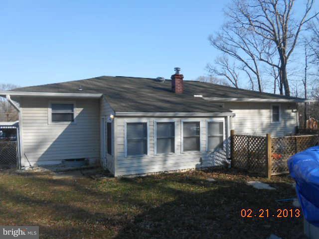 7956 Oak Road Pasadena, MD 21122 - Photo 14 of 14 Exterior (Rear)