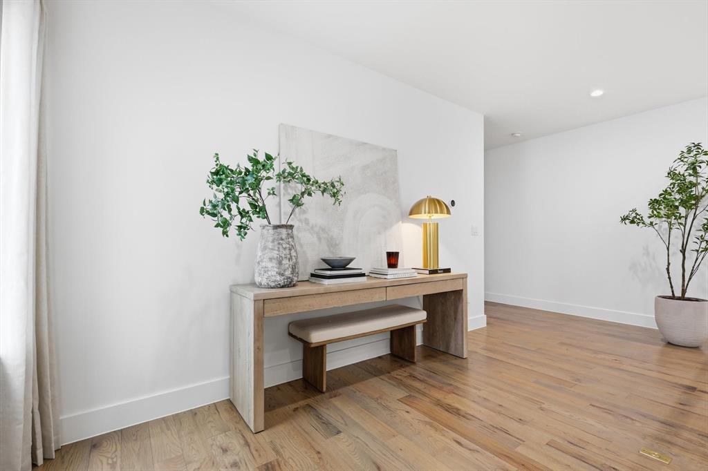 1925 North Prairie Avenue Dallas, TX 75204 - Photo 16 of 28