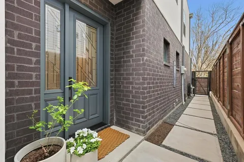 $825,000 | 1925 North Prairie Avenue, Dallas, TX 75204