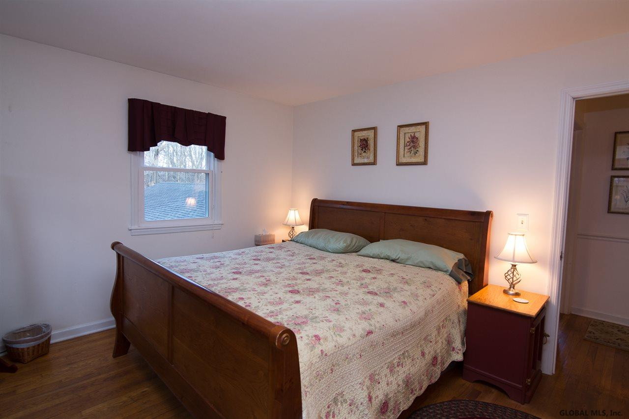 432 Wallace Road Colonie, NY 12304 - Photo 9 of 17 Photo 9