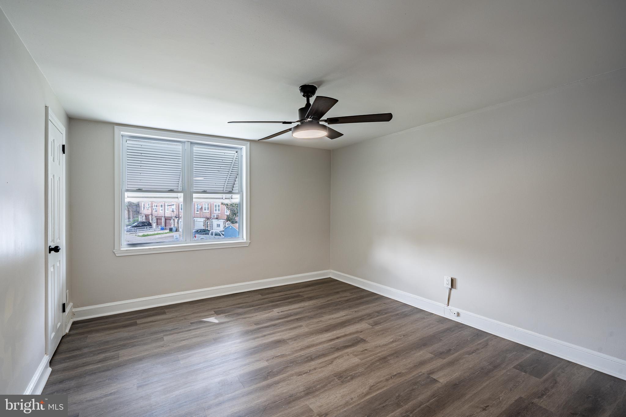 13 East Lynbrook Road Collingdale, PA 19023 - Photo 25 of 39