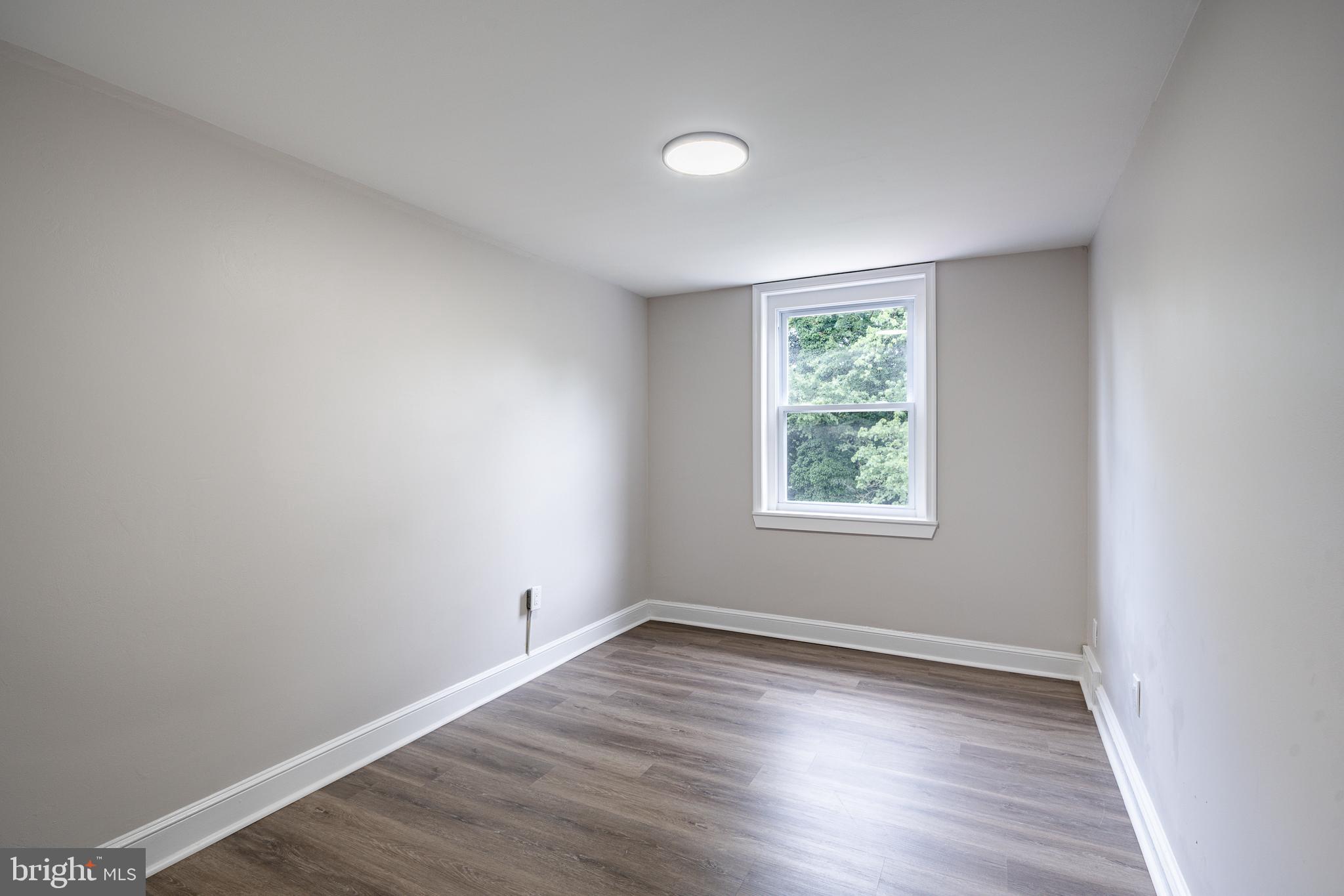13 East Lynbrook Road Collingdale, PA 19023 - Photo 29 of 39