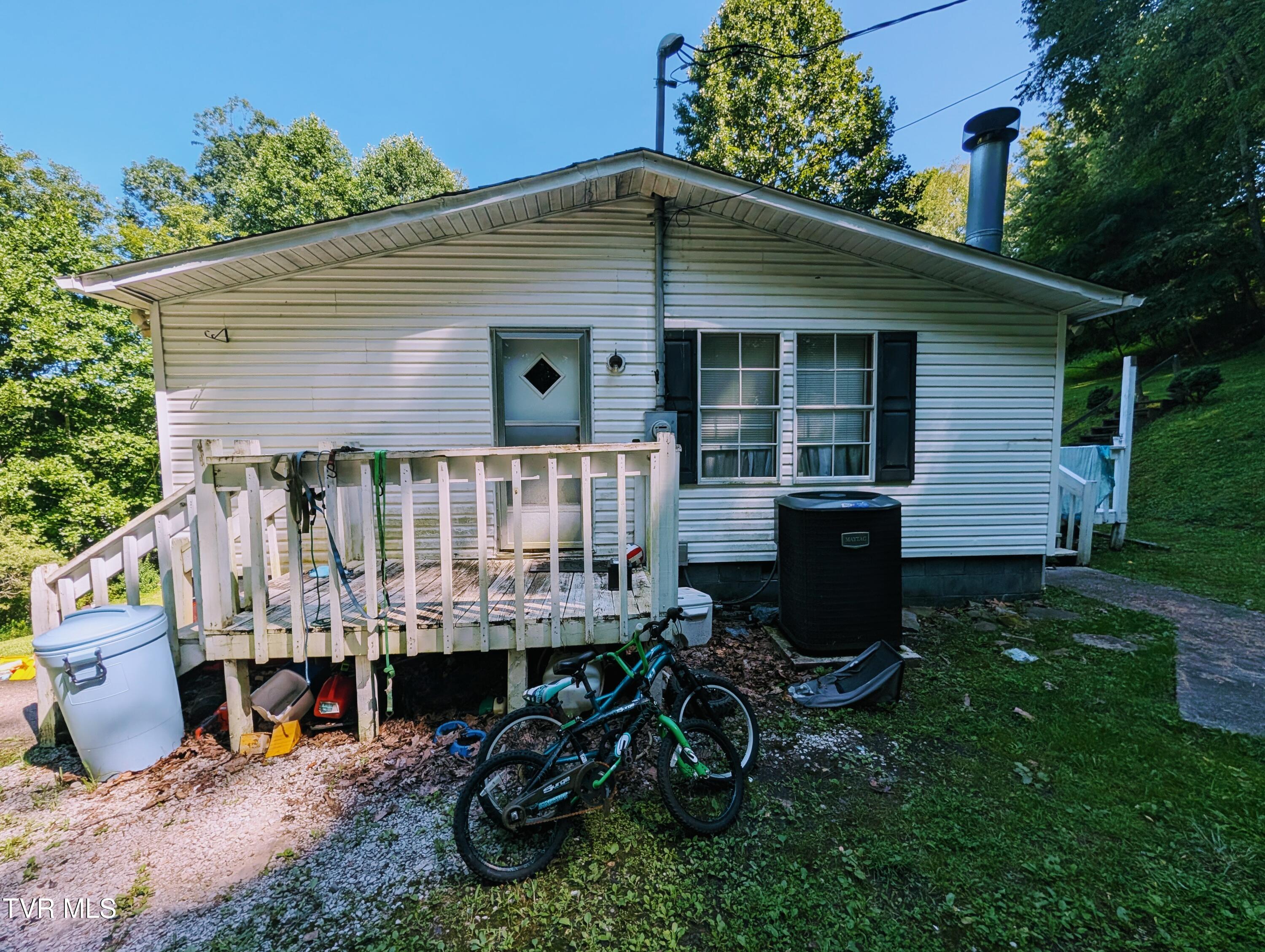 8902 Necessary Road Wise, VA 24293 - Photo 6 of 25 7950