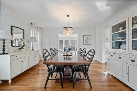 $1,150,000 | 2237 Thornwood Avenue, Wilmette, IL 60091