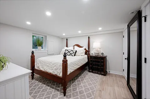 $1,150,000 | 2237 Thornwood Avenue, Wilmette, IL 60091