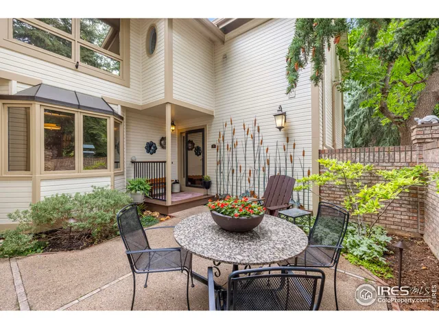 a outdoor view with a sitting space