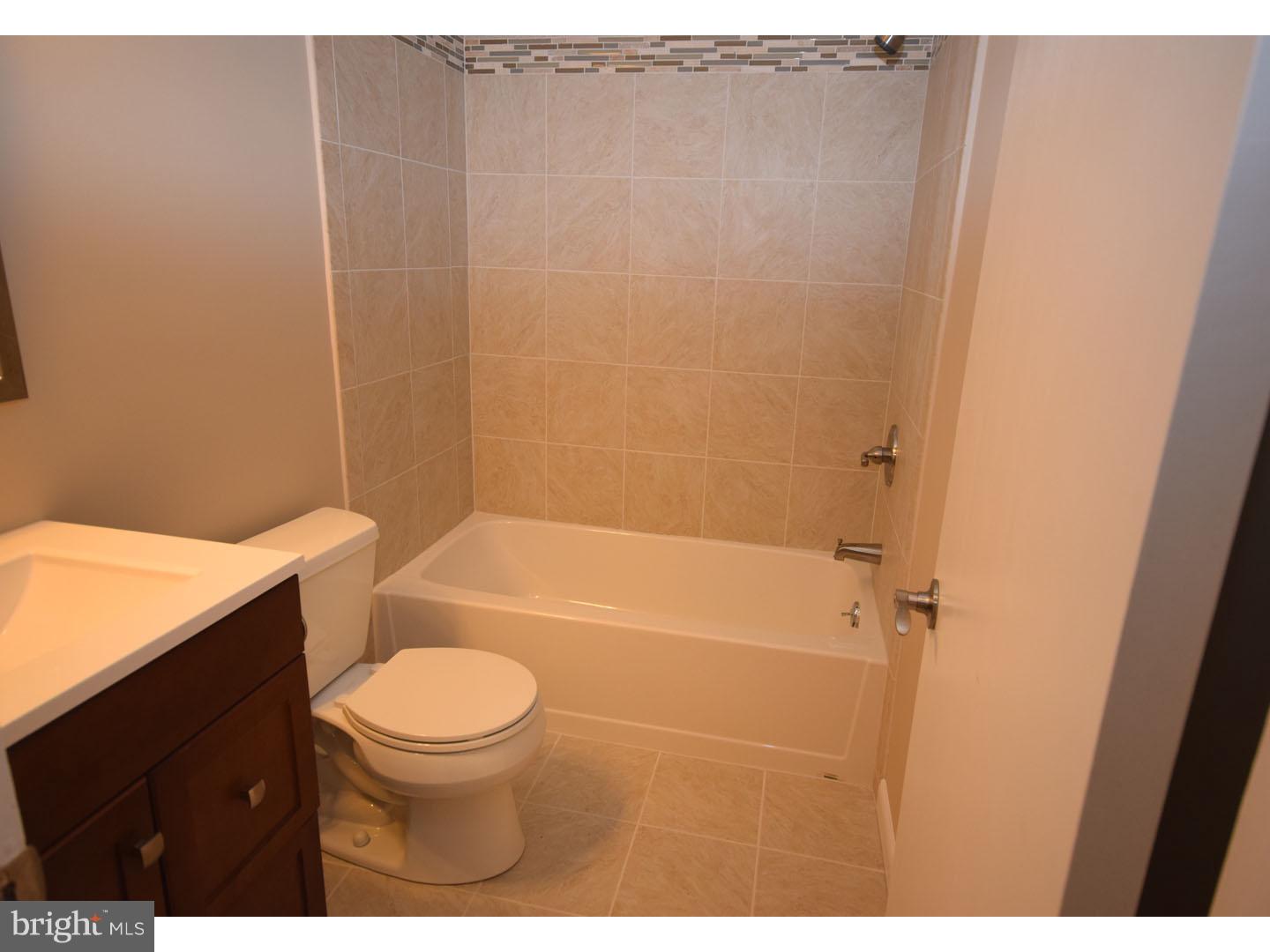 1612 Lawrence Road Havertown, PA 19083 - Photo 23 of 25 Bathroom
