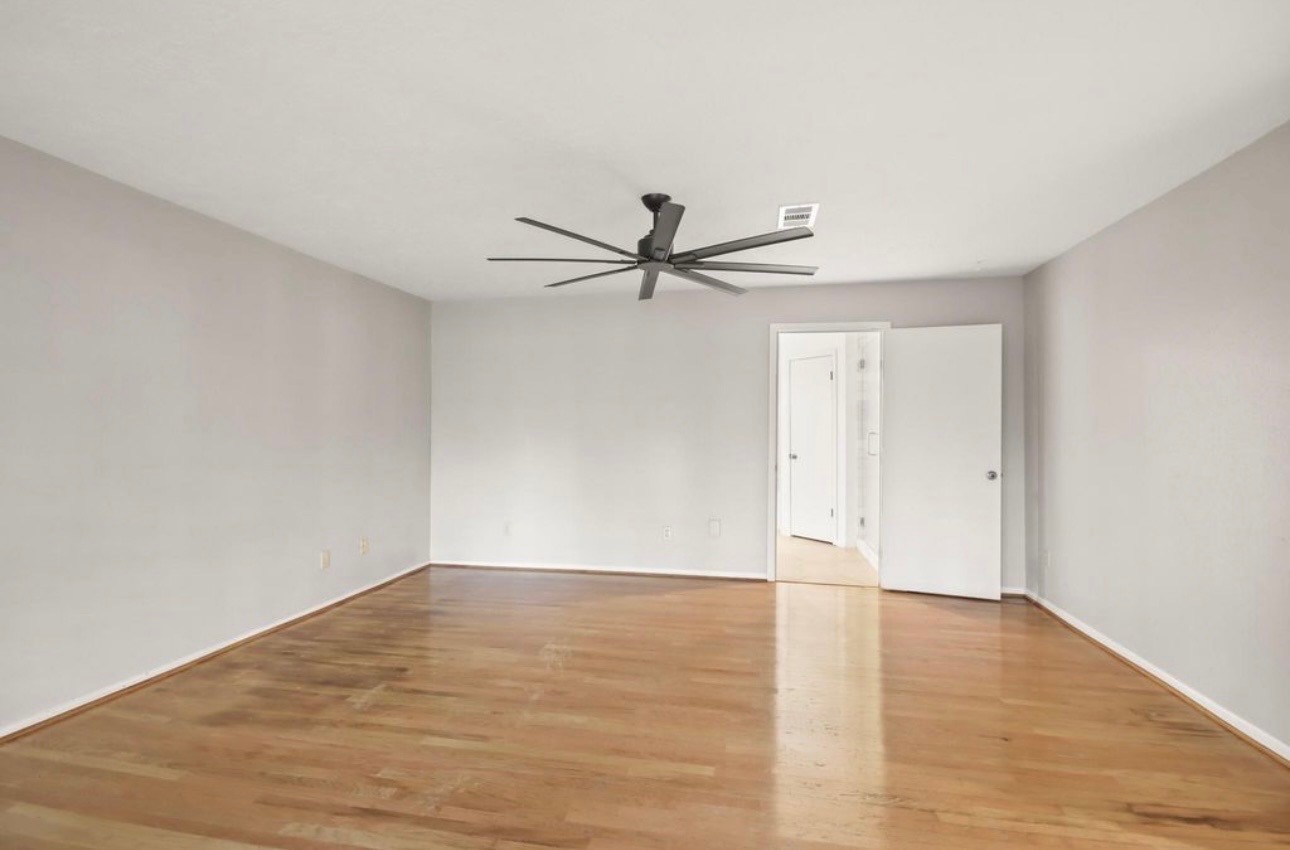 1134 Chestnut Ridge Road Houston, TX 77339 - Photo 25 of 46 Bedroom