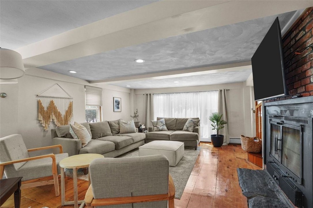 275 Mattity Road North Smithfield, RI 02896 - Photo 15 of 44 Gallery Image 15