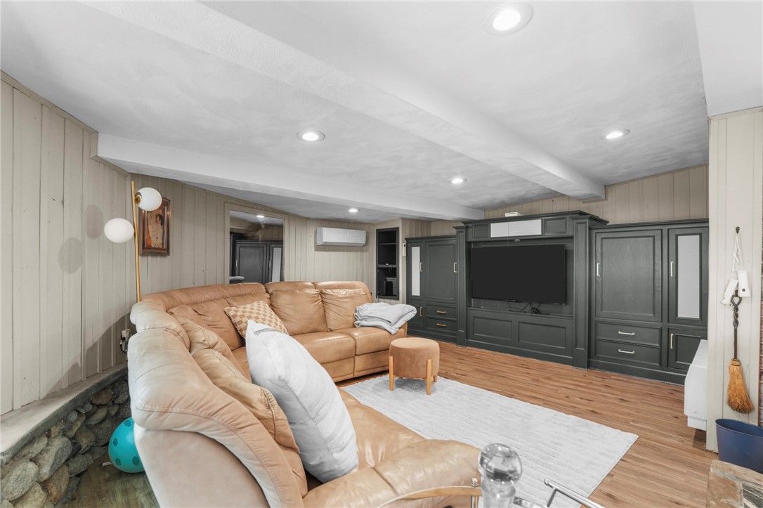275 Mattity Road North Smithfield, RI 02896 - Photo 17 of 44 Gallery Image 17
