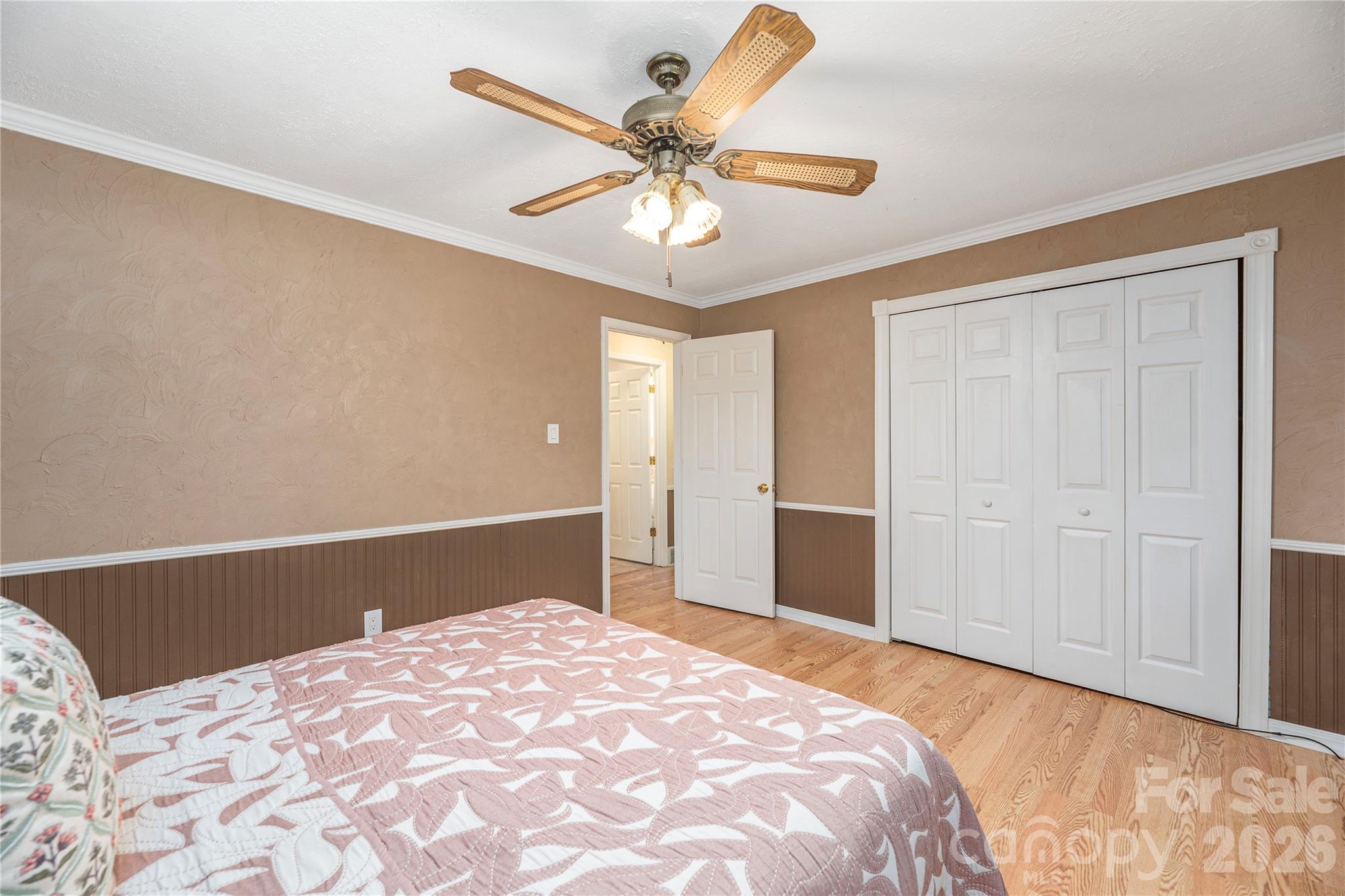 881 Mulberry Street Clyde, NC 28721 - Photo 14 of 29