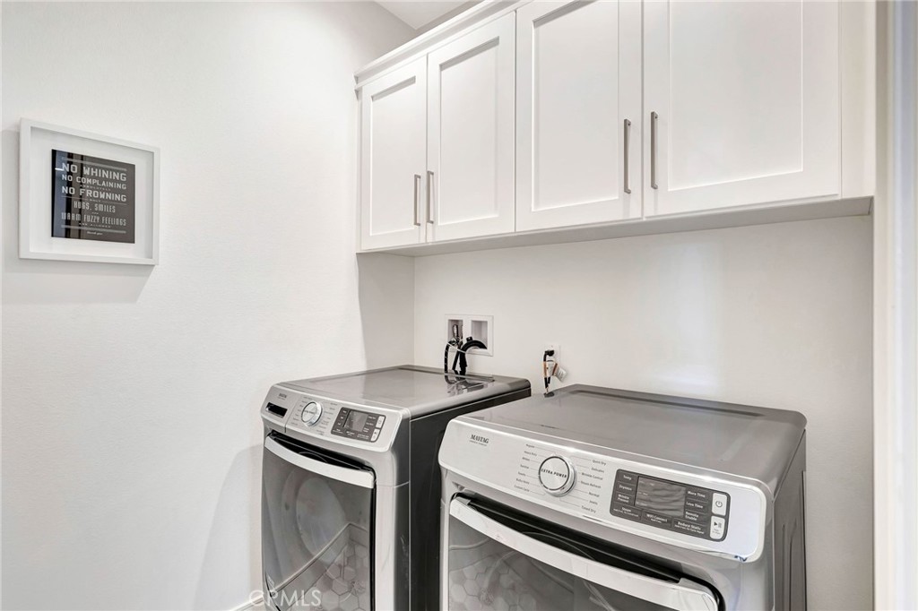 100 Della Irvine, CA 92602 - Photo 11 of 31 individual Laundry room