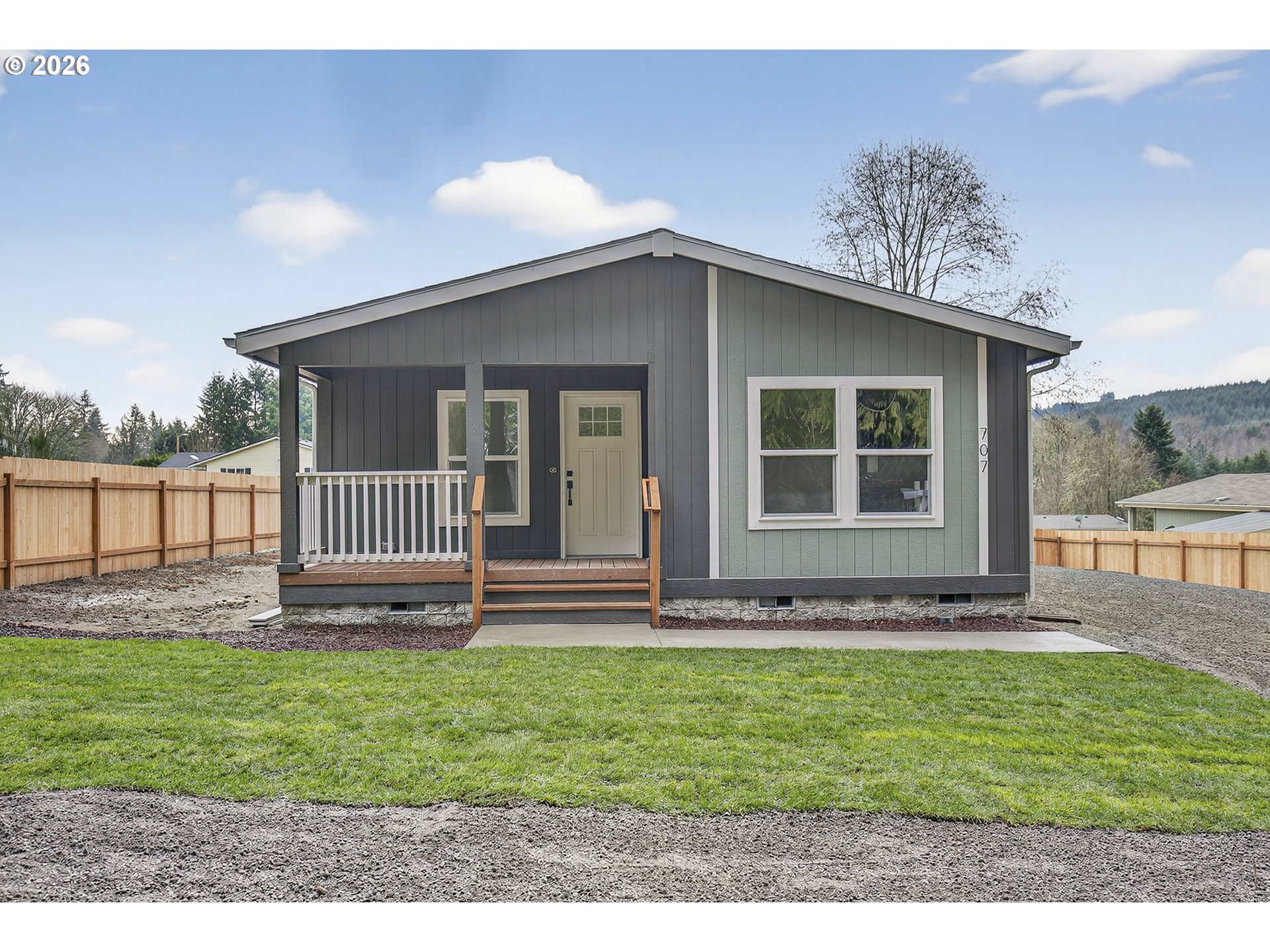 707 10th Street Vader, WA 98593 - Photo 2 of 34