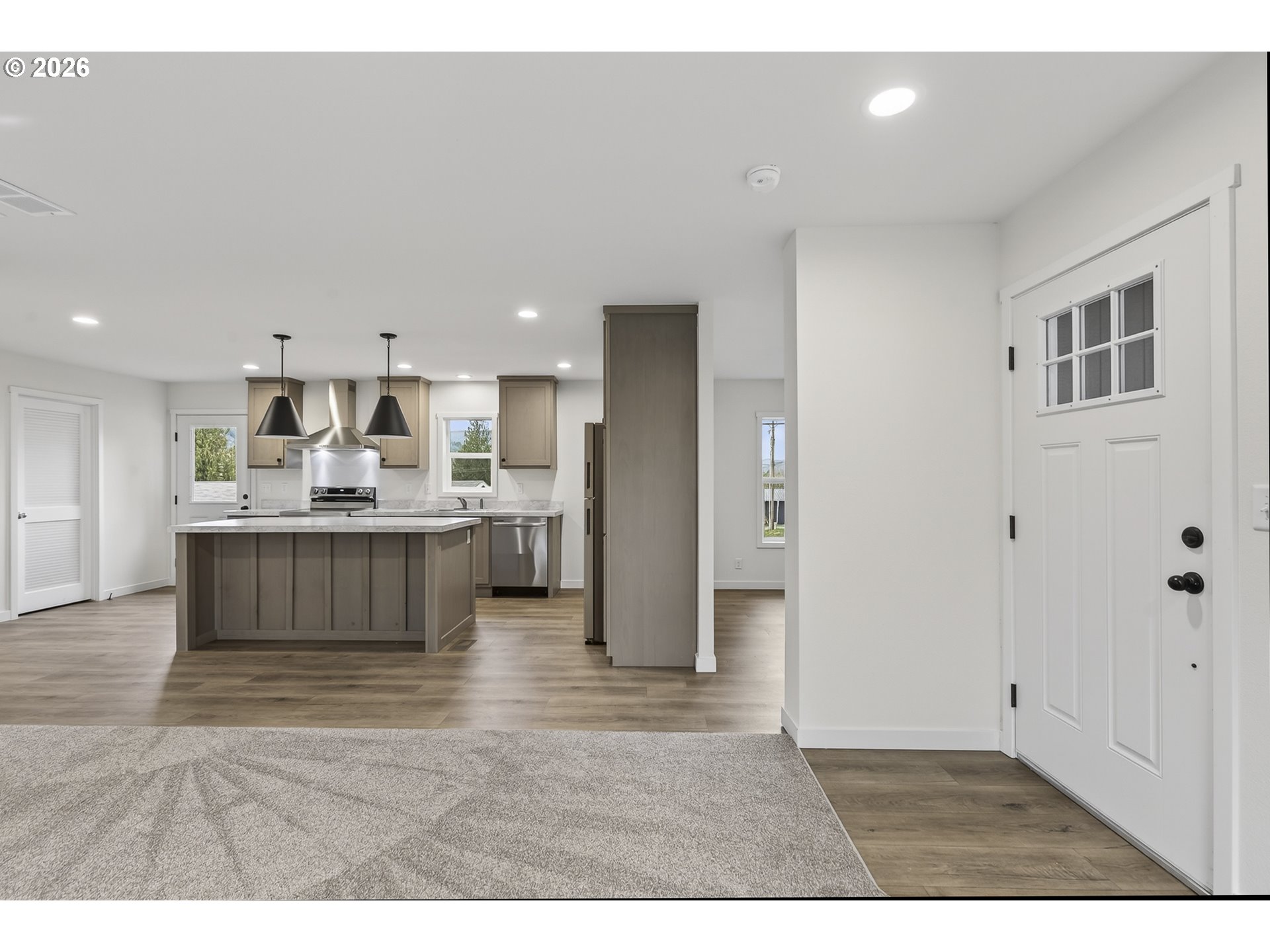 707 10th Street Vader, WA 98593 - Photo 5 of 34