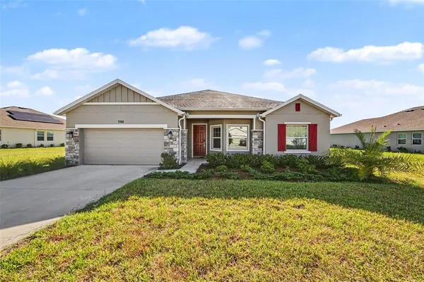$499,900 | 6079 Claystone Way, Mount Dora, FL 32757