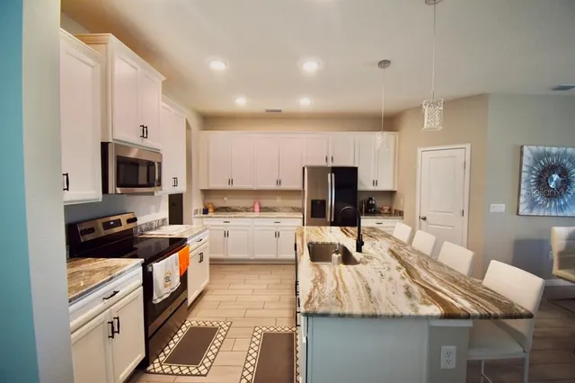 $429,900 | 6509 Great Bear Drive, Lakeland, FL 33805