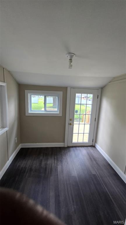 923 South High Street Belleville, IL 62220 - Photo 11 of 23