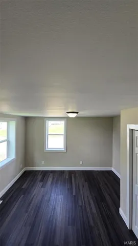 $145,000 | 923 South High Street, Belleville, IL 62220