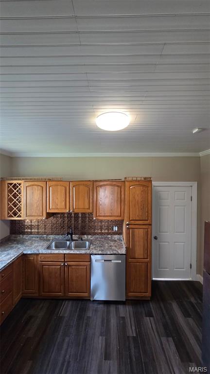 923 South High Street Belleville, IL 62220 - Photo 8 of 23