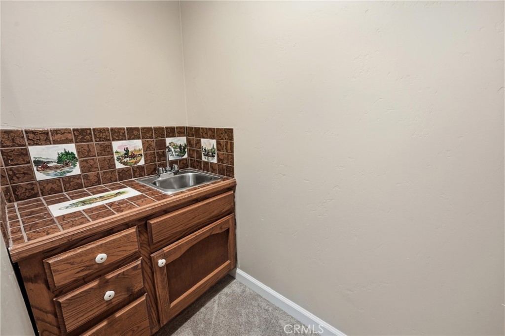 19474 Donkey Hill Road Hidden Valley Lake, CA 95467 - Photo 21 of 38 a view of room with window