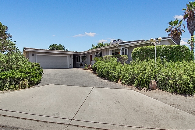 10391 Hawley Road El Cajon, CA 92021 - Photo 2 of 24 Gallery Image 2
