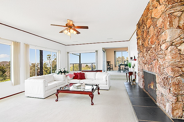 10391 Hawley Road El Cajon, CA 92021 - Photo 3 of 24 Gallery Image 3