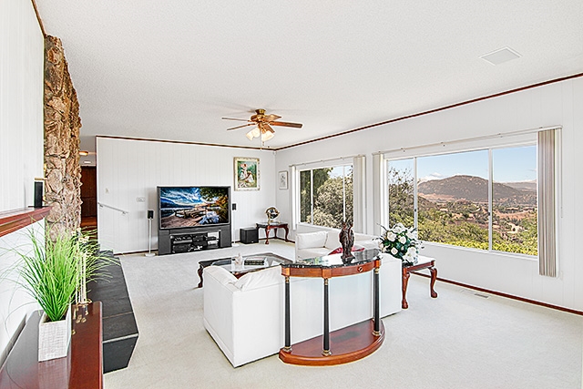 10391 Hawley Road El Cajon, CA 92021 - Photo 5 of 24 Gallery Image 5