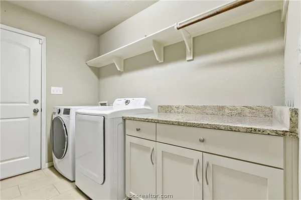 $276,900 | 3047 Positano Loop, Bryan, TX 77808