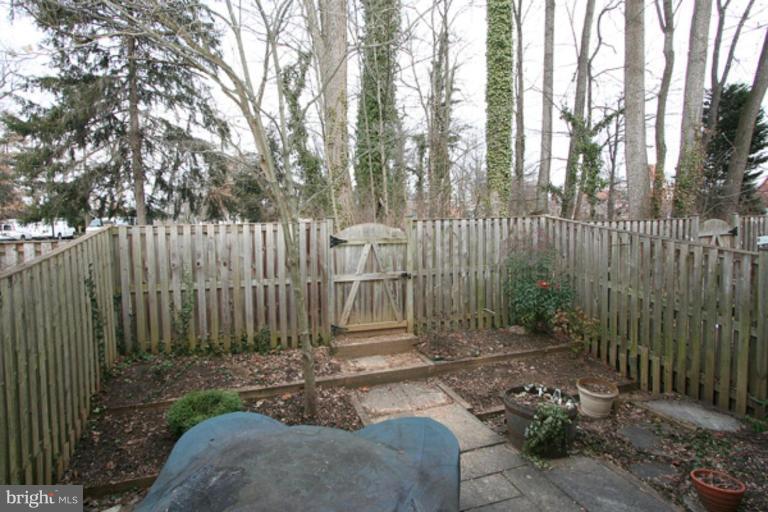 1003 Windrush Lane, Unit 16 Sandy Spring, MD 20860 - Photo 8 of 9 Fully fenced rear yard w/gate