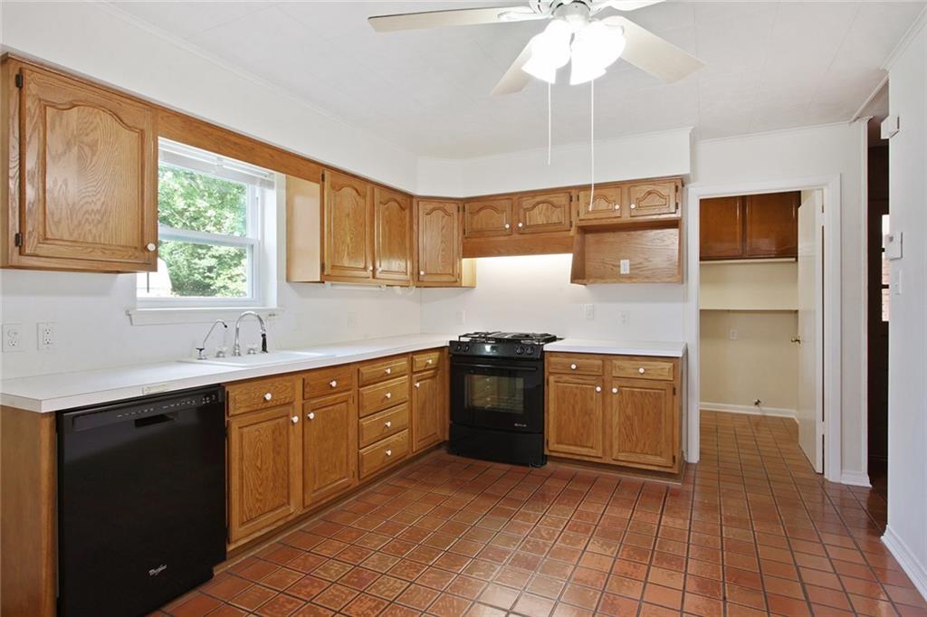 316 Nelson Drive River Ridge, LA 70123 - Photo 3 of 15 Gallery Image 3