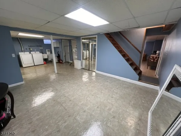 a view of a livingroom with an empty space