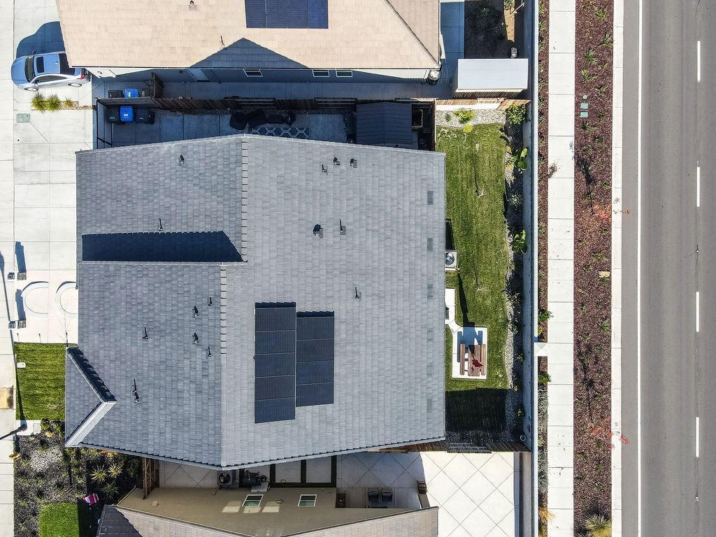 2354 Ruthie Place Manteca, CA 95337 - Photo 21 of 22 a front view of a house with a garden