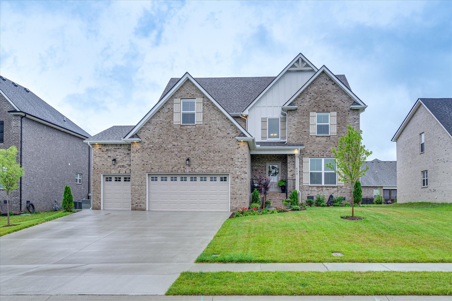513 Smokey Ridge La Vergne, TN 37086 - Photo 1 of 27 Gallery Image 1