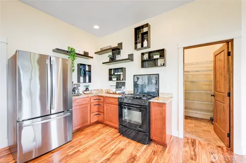 $925,000 | 83 Octopus Court, Quilcene, WA 98376