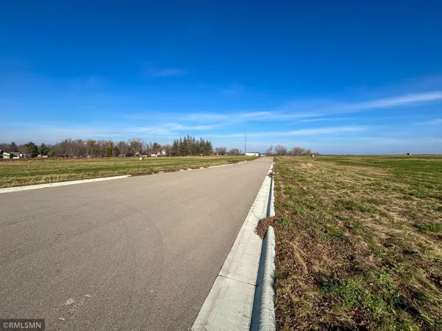 $212,102 | 551 Engel Drive, Kenyon, MN 55946