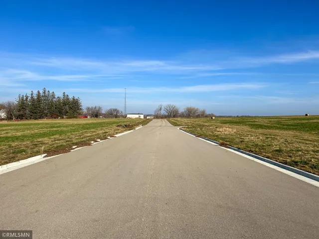 $212,102 | 551 Engel Drive, Kenyon, MN 55946