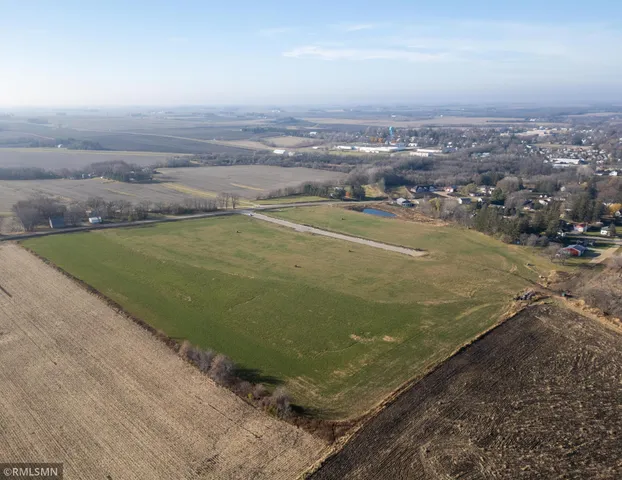 $212,102 | 551 Engel Drive, Kenyon, MN 55946