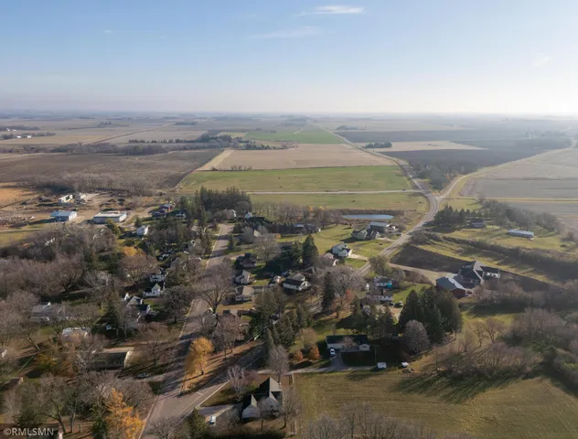 $212,102 | 551 Engel Drive, Kenyon, MN 55946