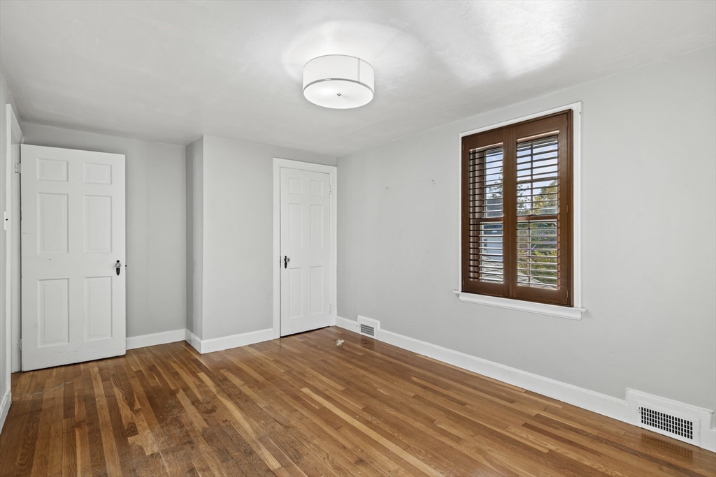 12 Prudential Road Worcester, MA 01606 - Photo 23 of 29 Gallery Image 23